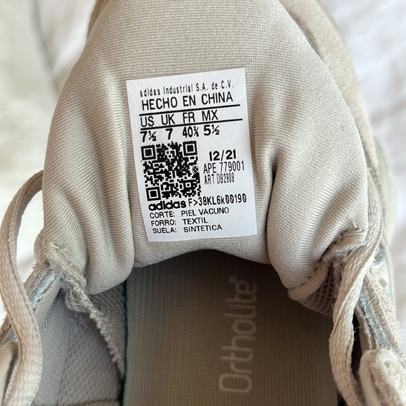 YEEZY 500 Blush Adidas Sneakers | size 7.5 - Picture 5 of 7